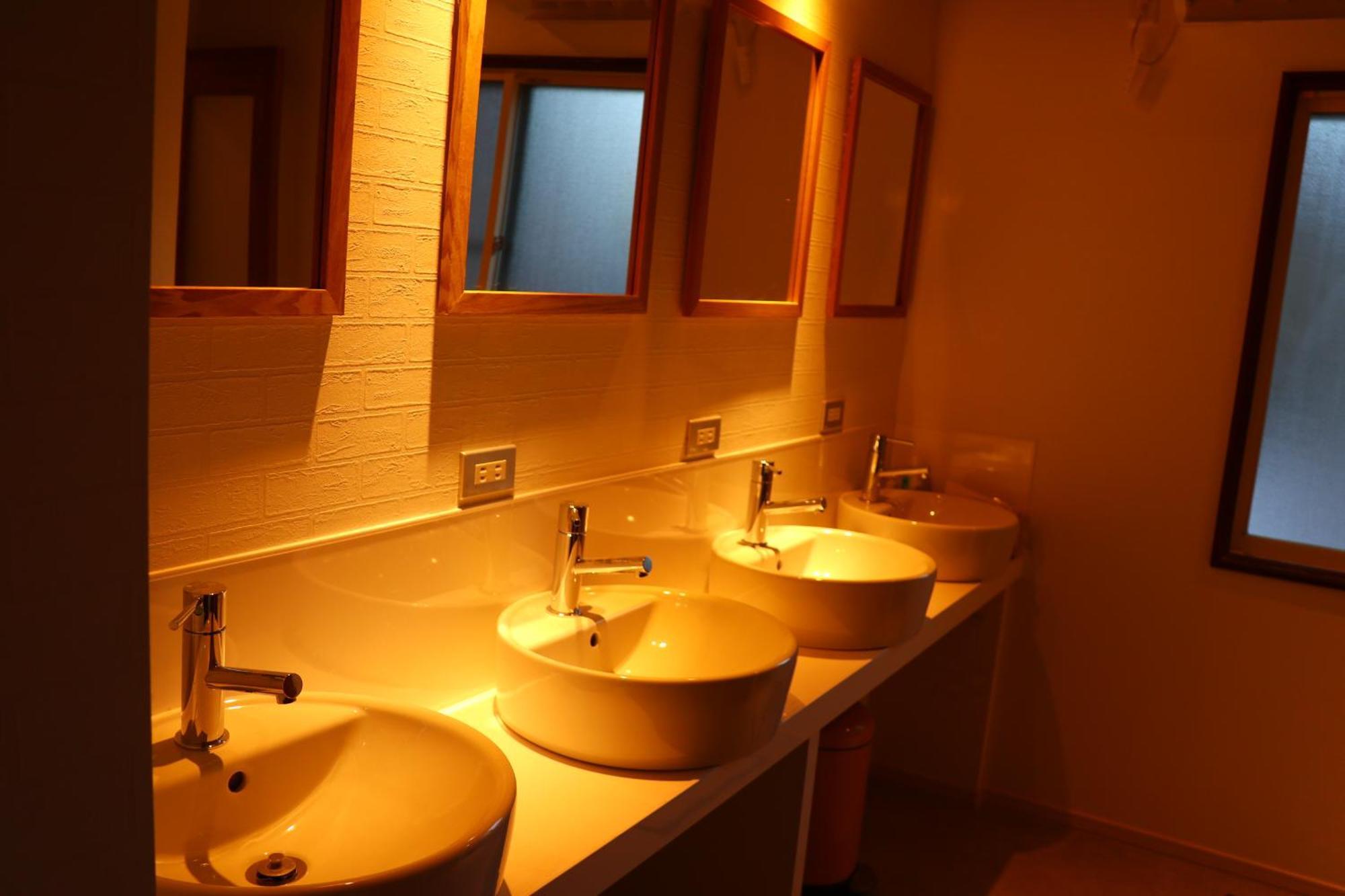 Hostel Arura *