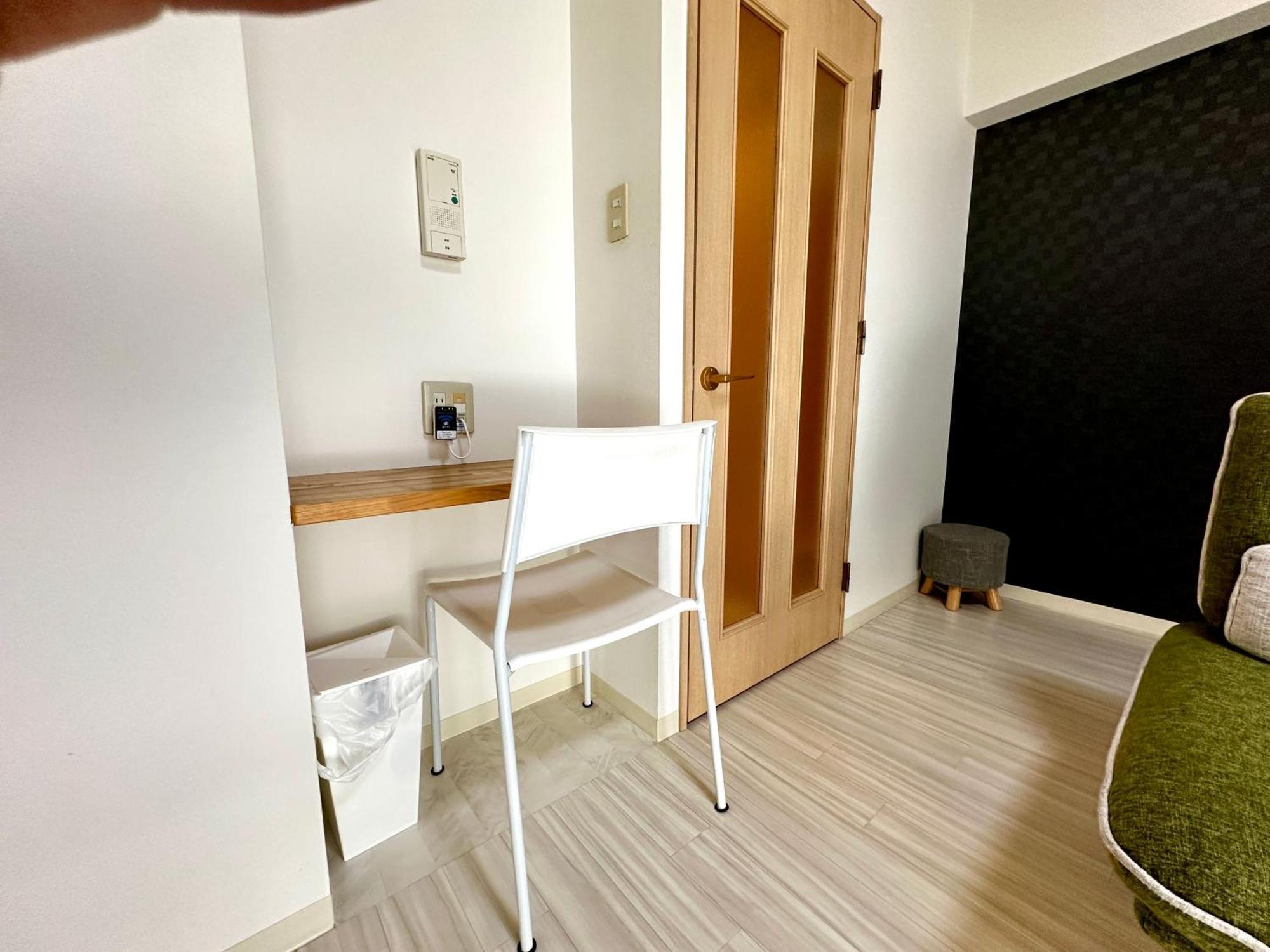 Apartment 札幌駅北口から徒歩圏内で好立地最大4名滞在可能な広い室内空間 *