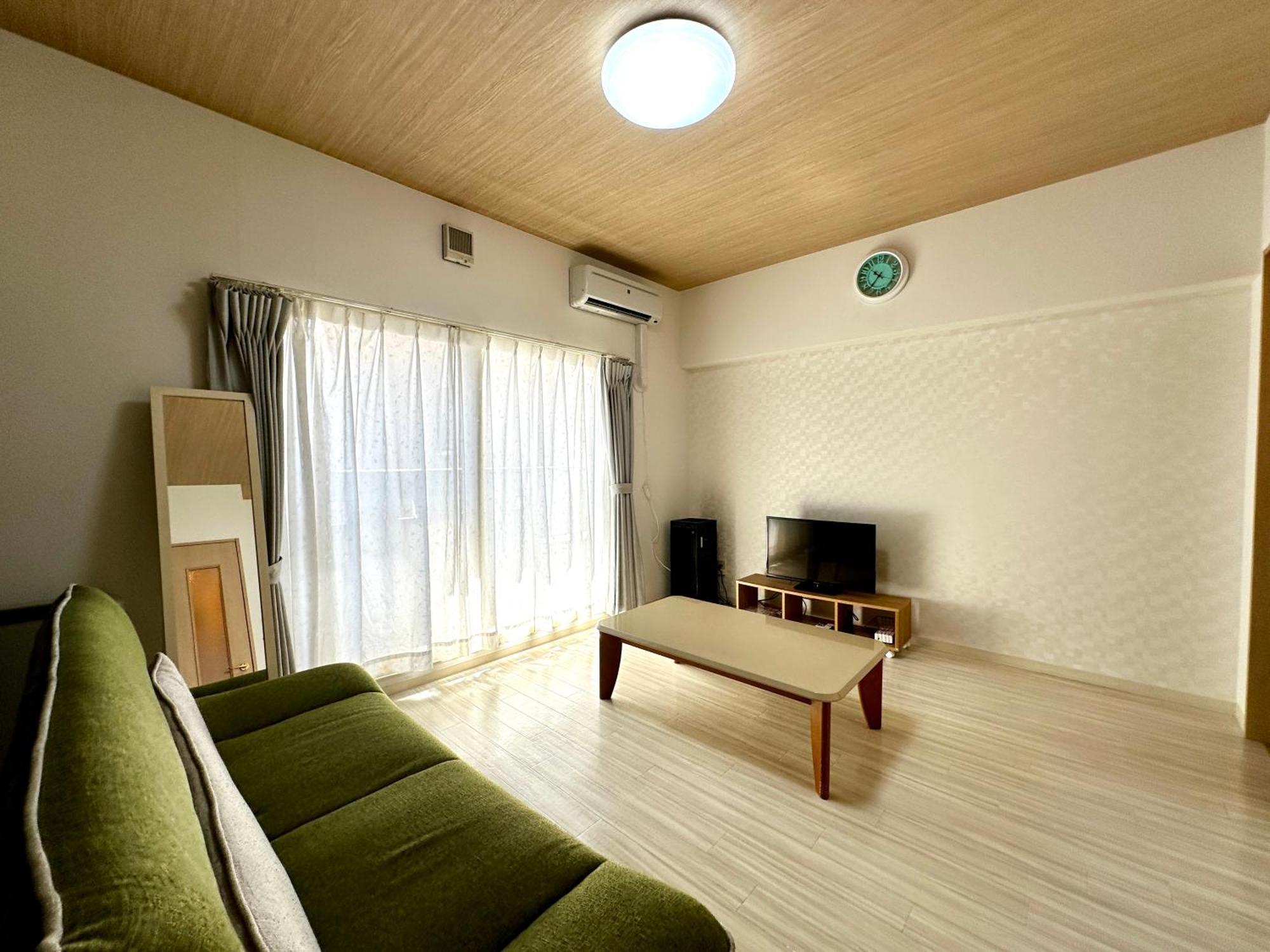 Apartment 札幌駅北口から徒歩圏内で好立地最大4名滞在可能な広い室内空間 Sapporo