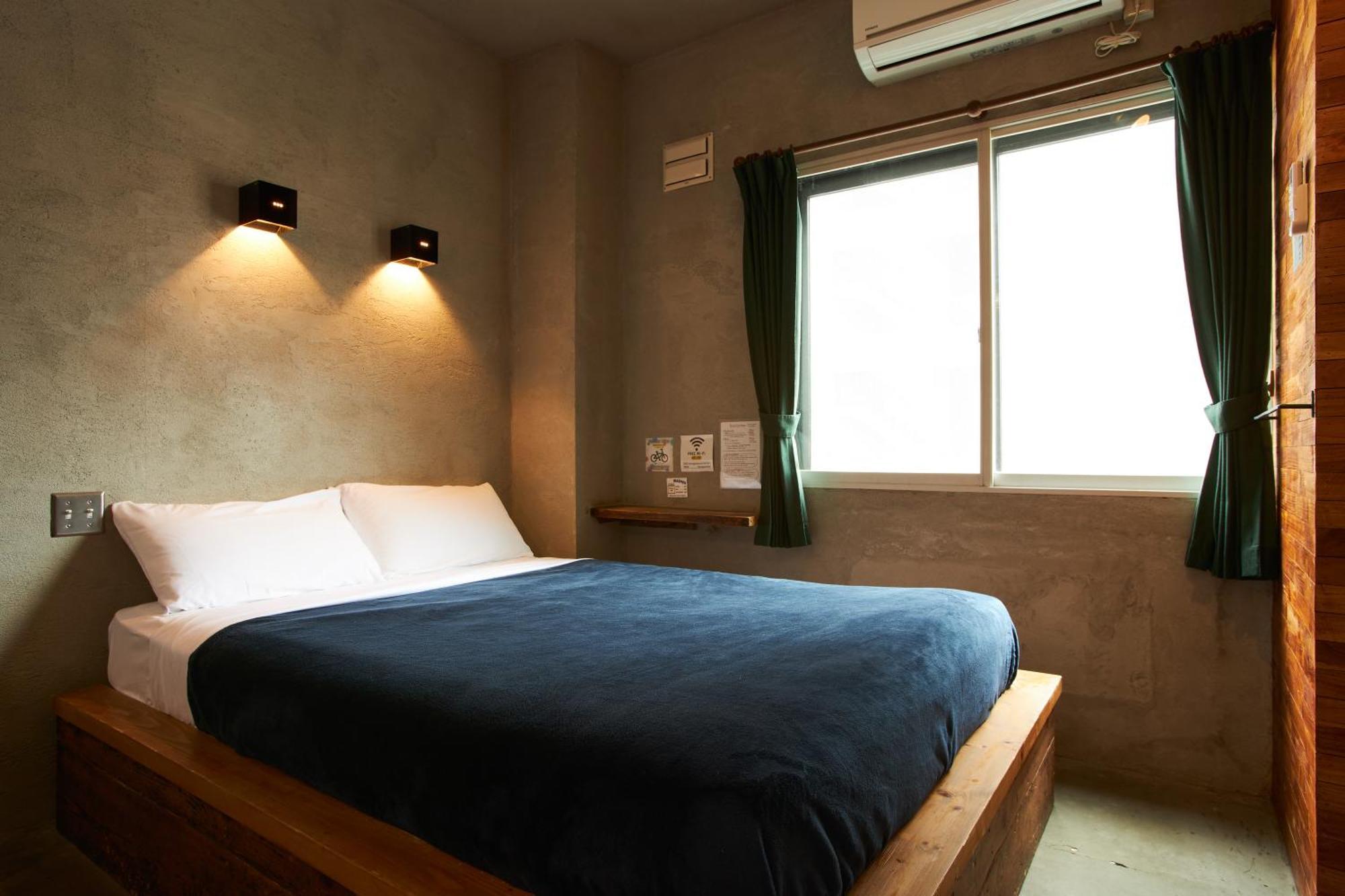 Hostel Untapped