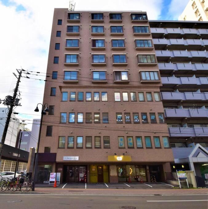 E-horizon北2条ビル Apartment Sapporo