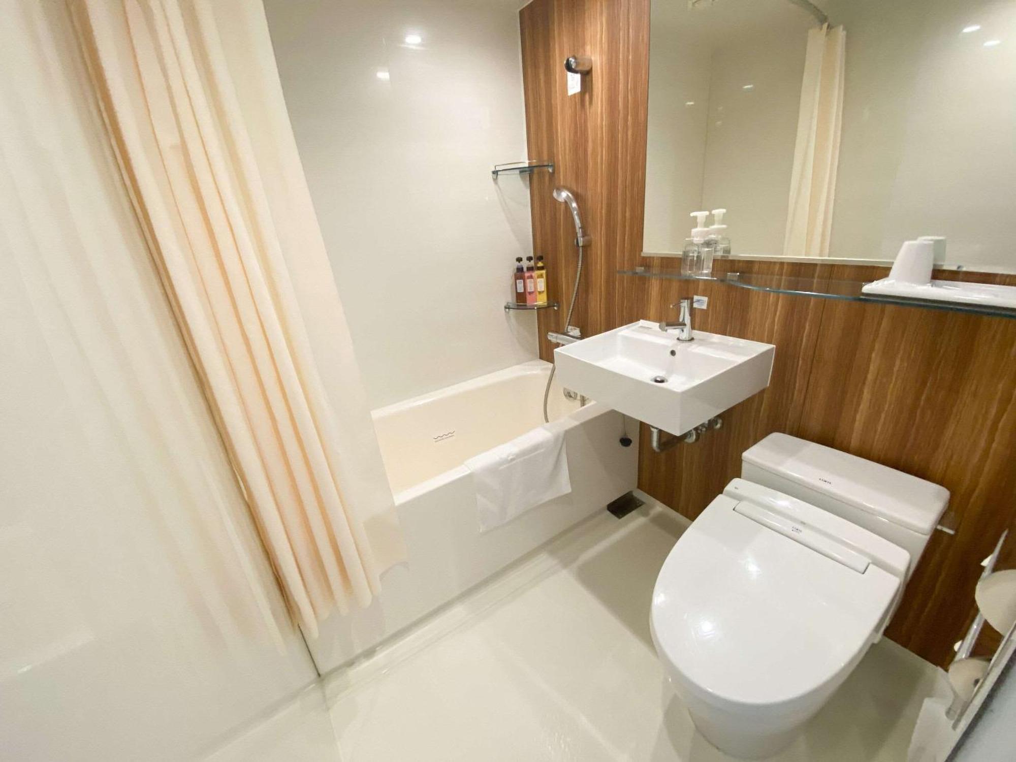 Hotel Comfort Susukino 3*