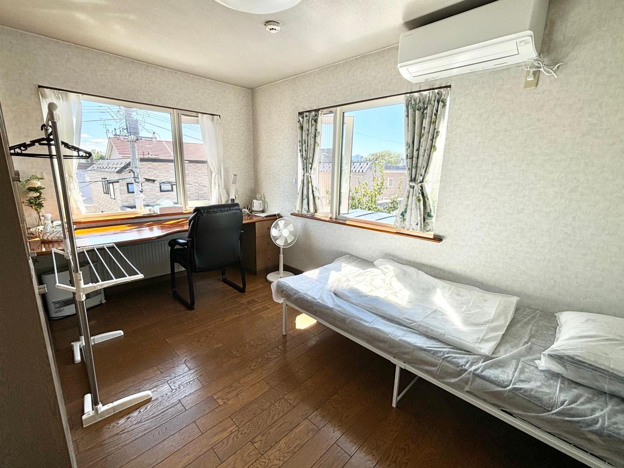 Sharedhouse Shinrinkei: Free Parking & Aso Station Shuttle * Sapporo