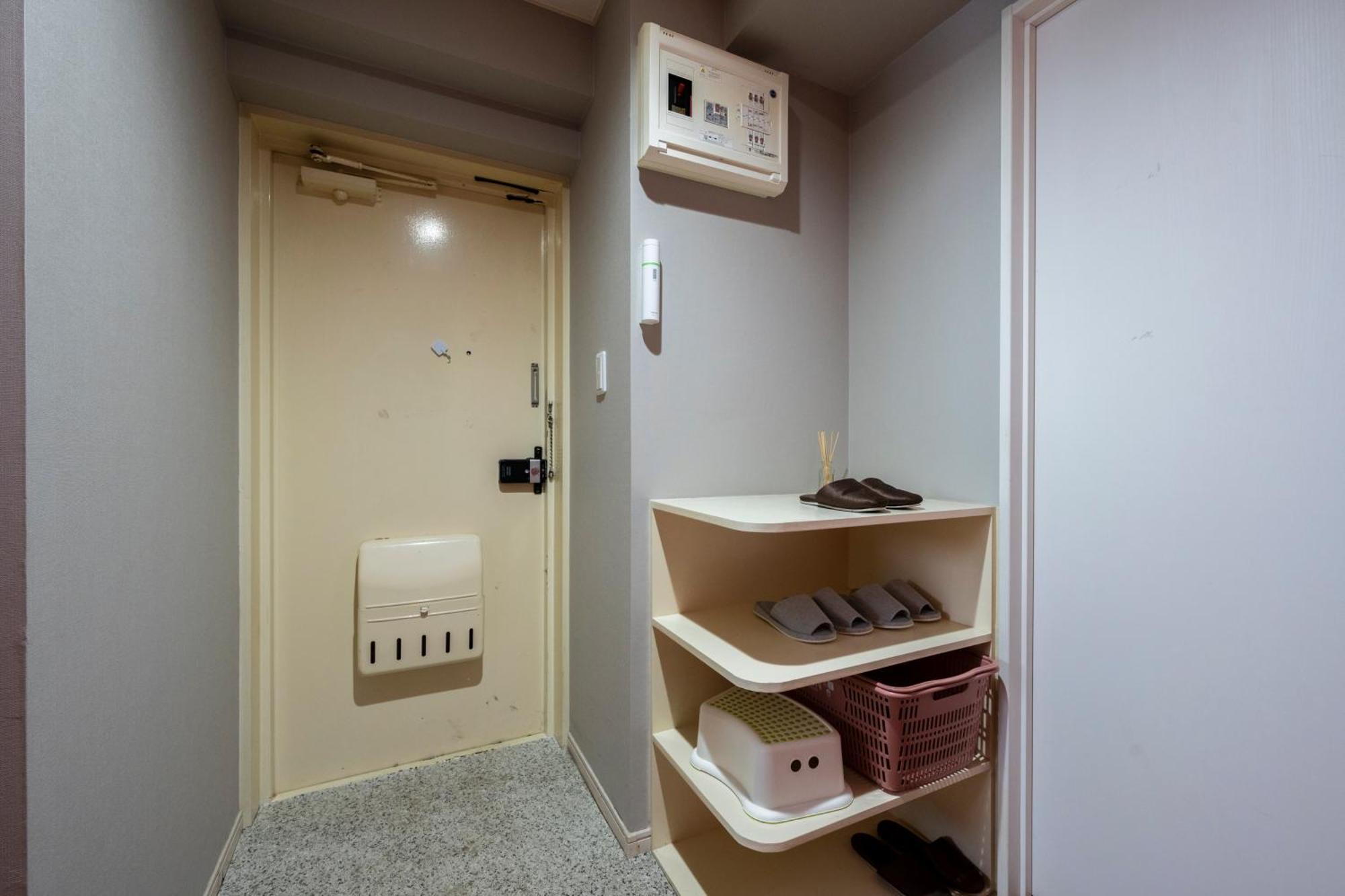 Apartment Venture