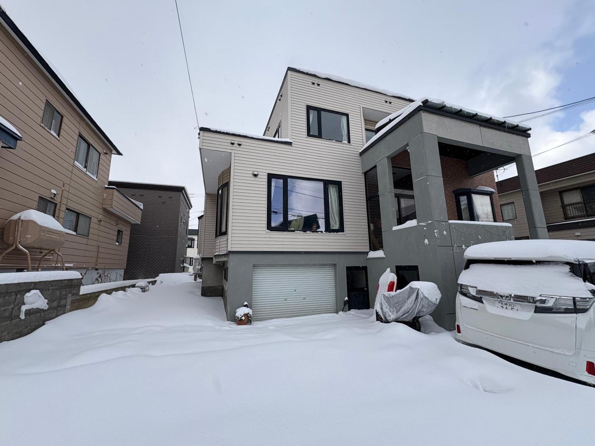 Sharedhouse Shinrinkei: Free Parking & Aso Station Shuttle * Sapporo
