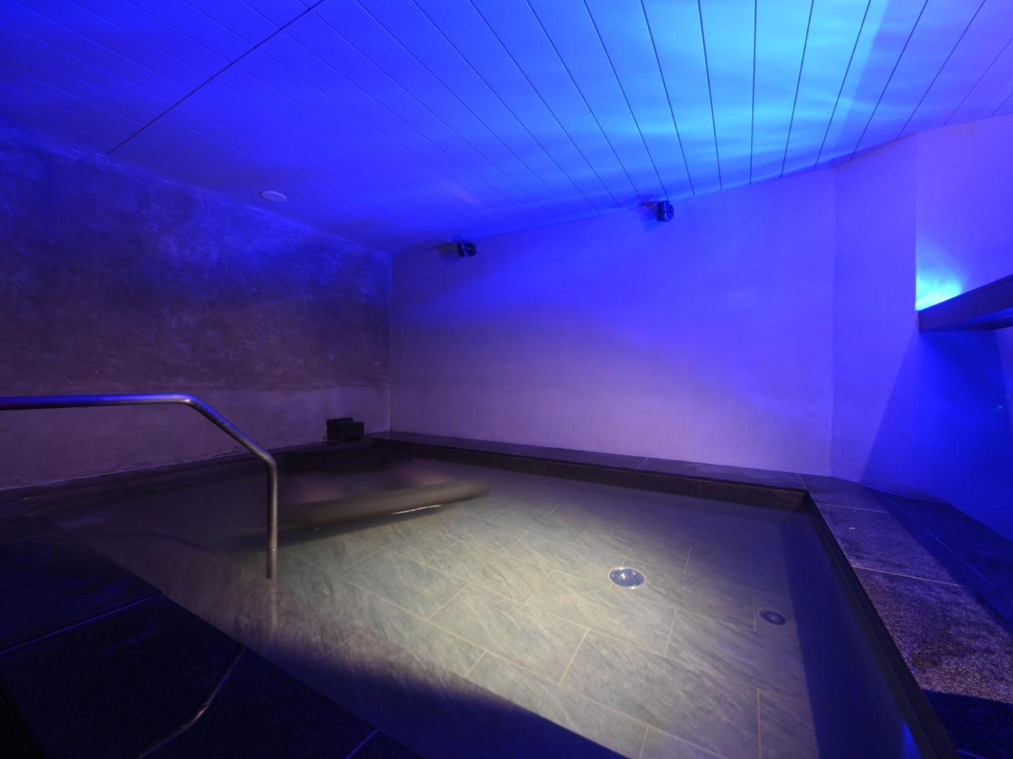 The Centurion Sauna Rest & Male Only