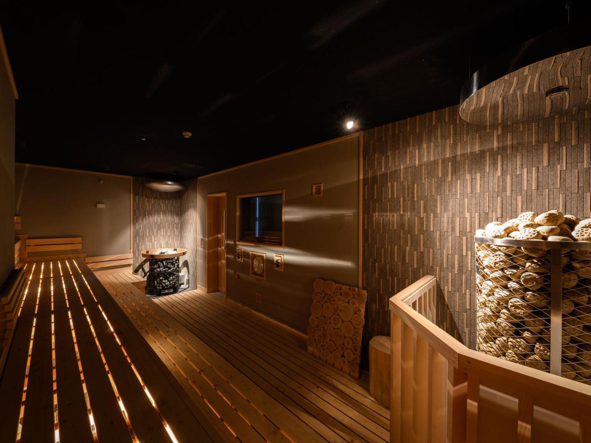 Capsule hotel The Centurion Sauna Rest & Male Only *