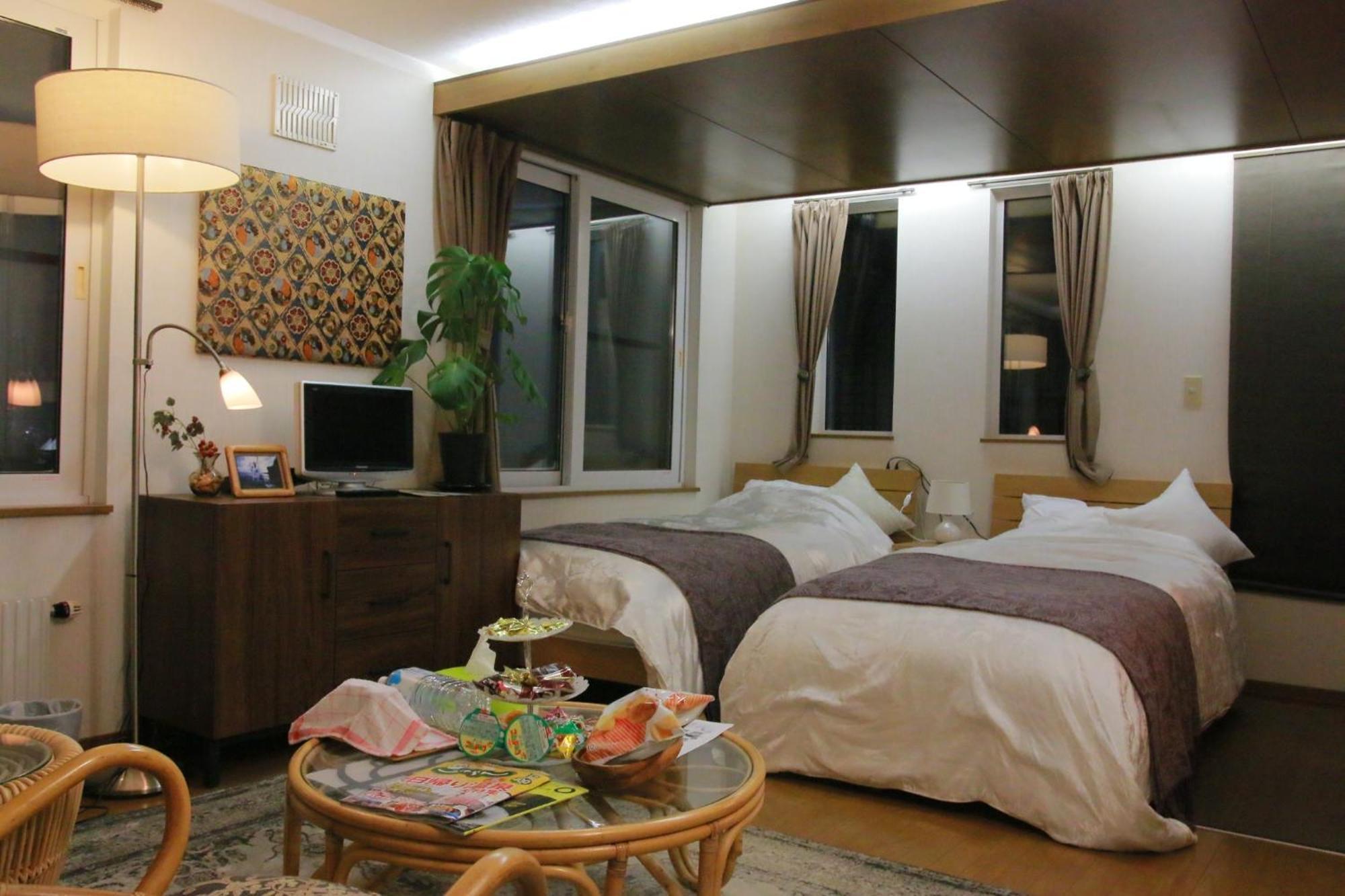Guest house Glamping Carta: Luxury Sauna And Jacuzzi Retreat In *