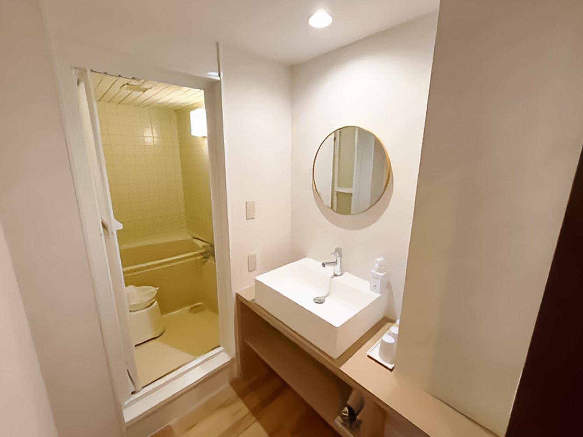 Abest Hotel 3*