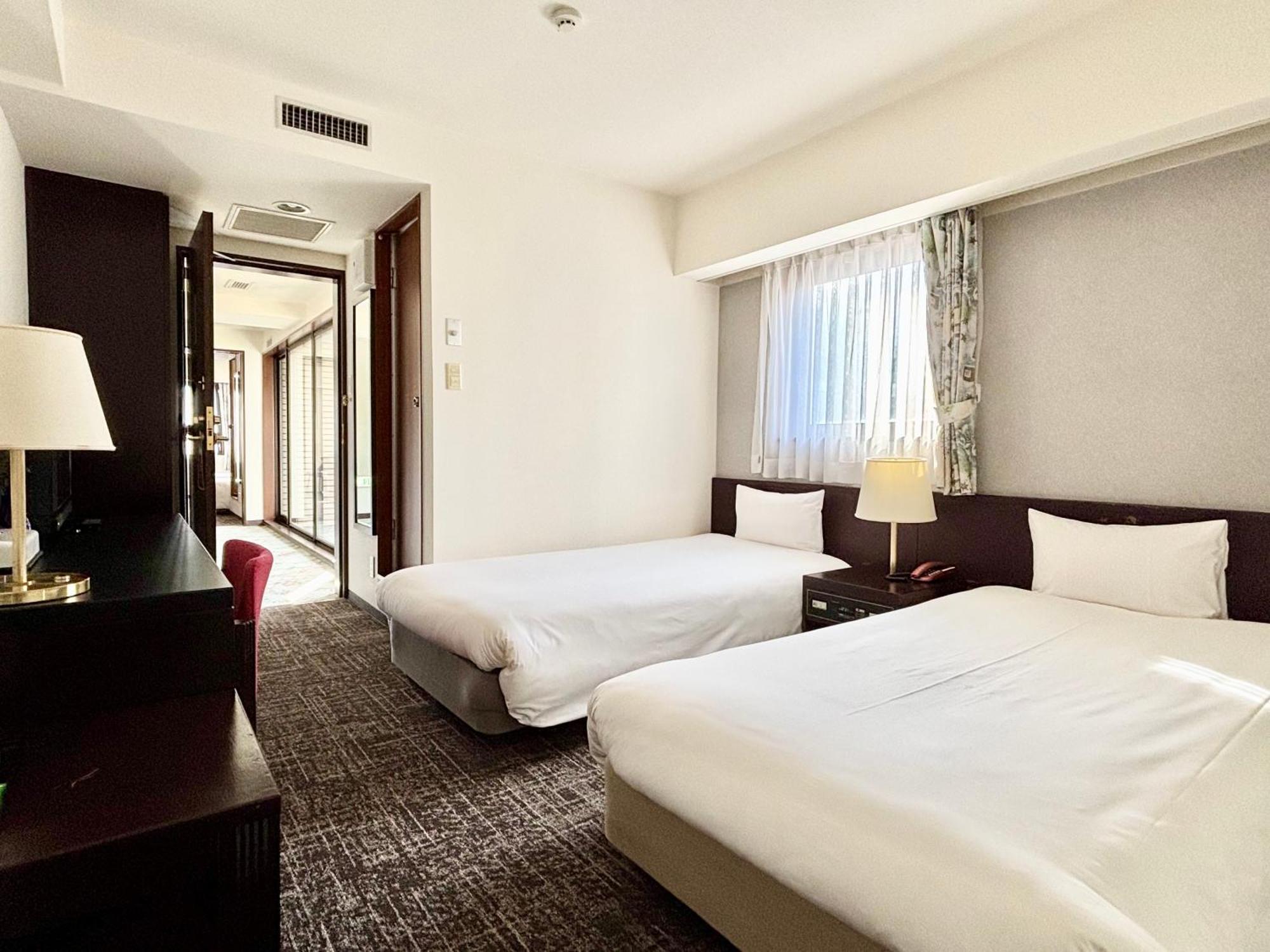 Bougain Villea Hotel Sapporo