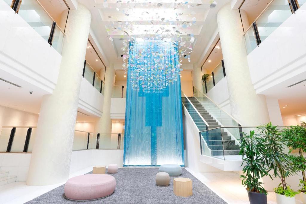 Tenza And Skyspa At
