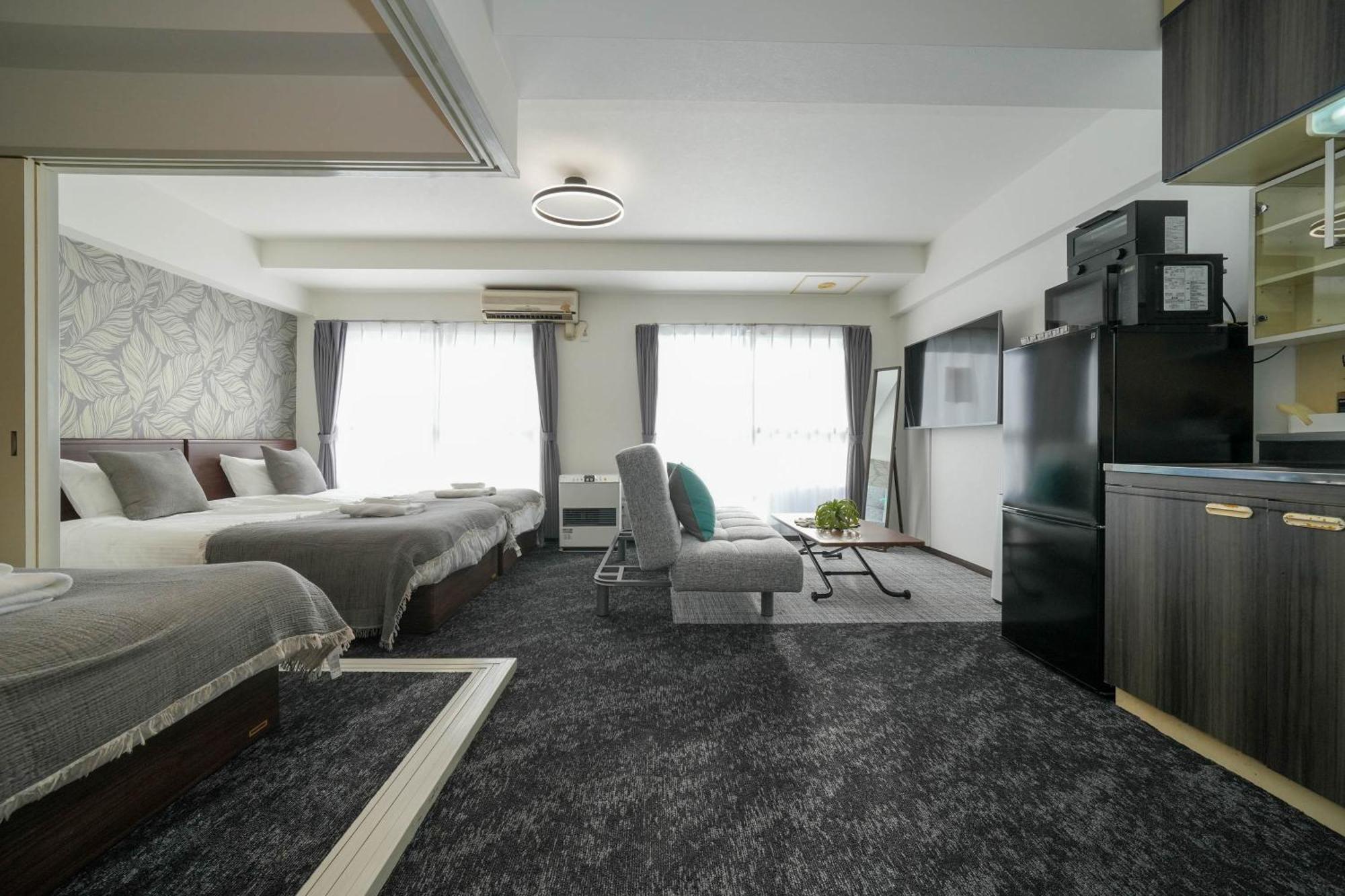 Aparthotel 88 Matsui Building 3*