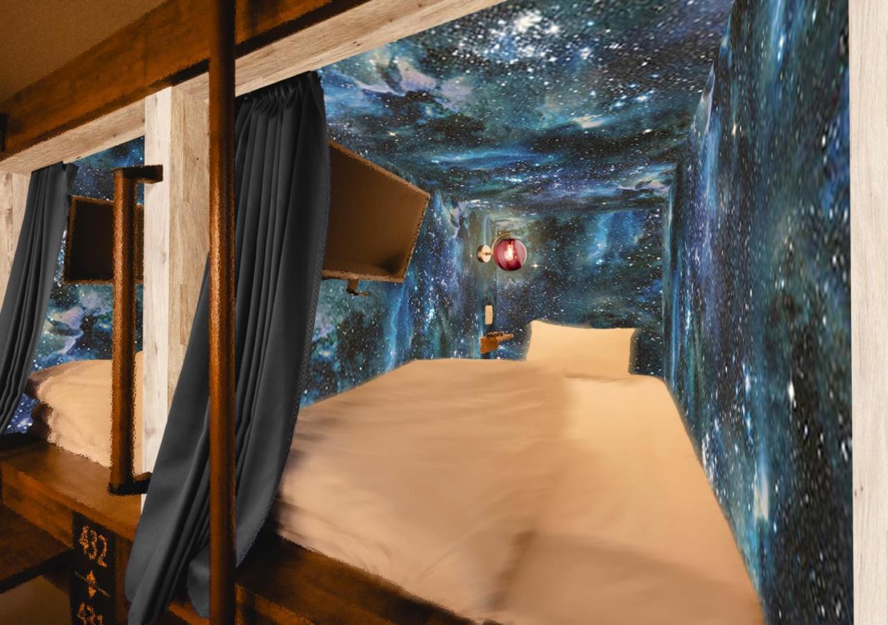 The Centurion Sauna Rest & Male Only Capsule hotel