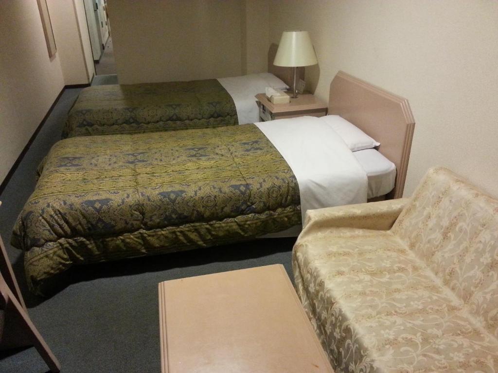 Hashimoto Hotel 2*