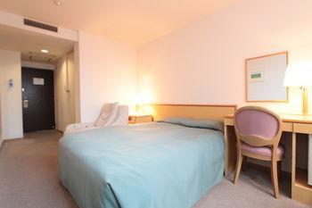 Hotel Hotel Livemax Sapporo Eki-Mae 2*
