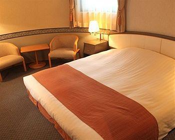 Livemax Nakajima Park Grande 2* Sapporo