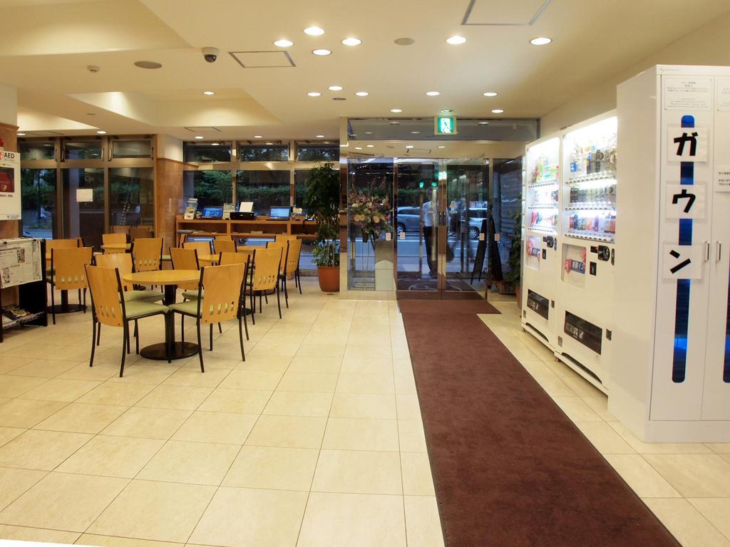 Toyoko Hokkaido Sapporo-eki Nishi-guchi Hokudai Mae Hotel 3*