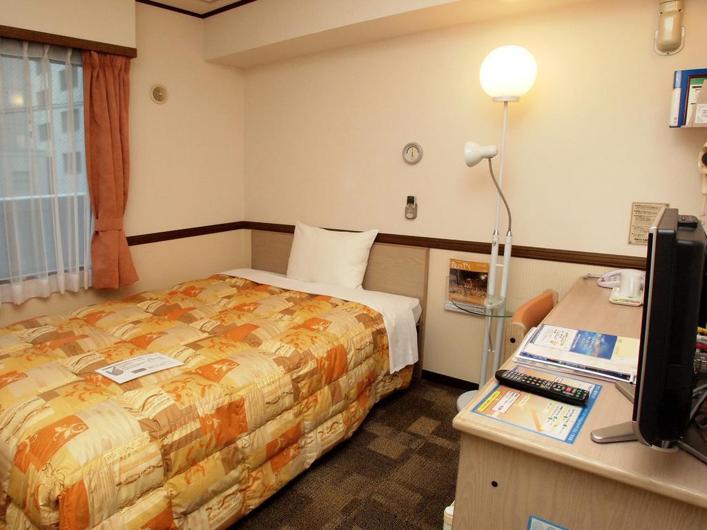Hotel Toyoko Hokkaido Sapporo-eki Nishi-guchi Hokudai Mae
