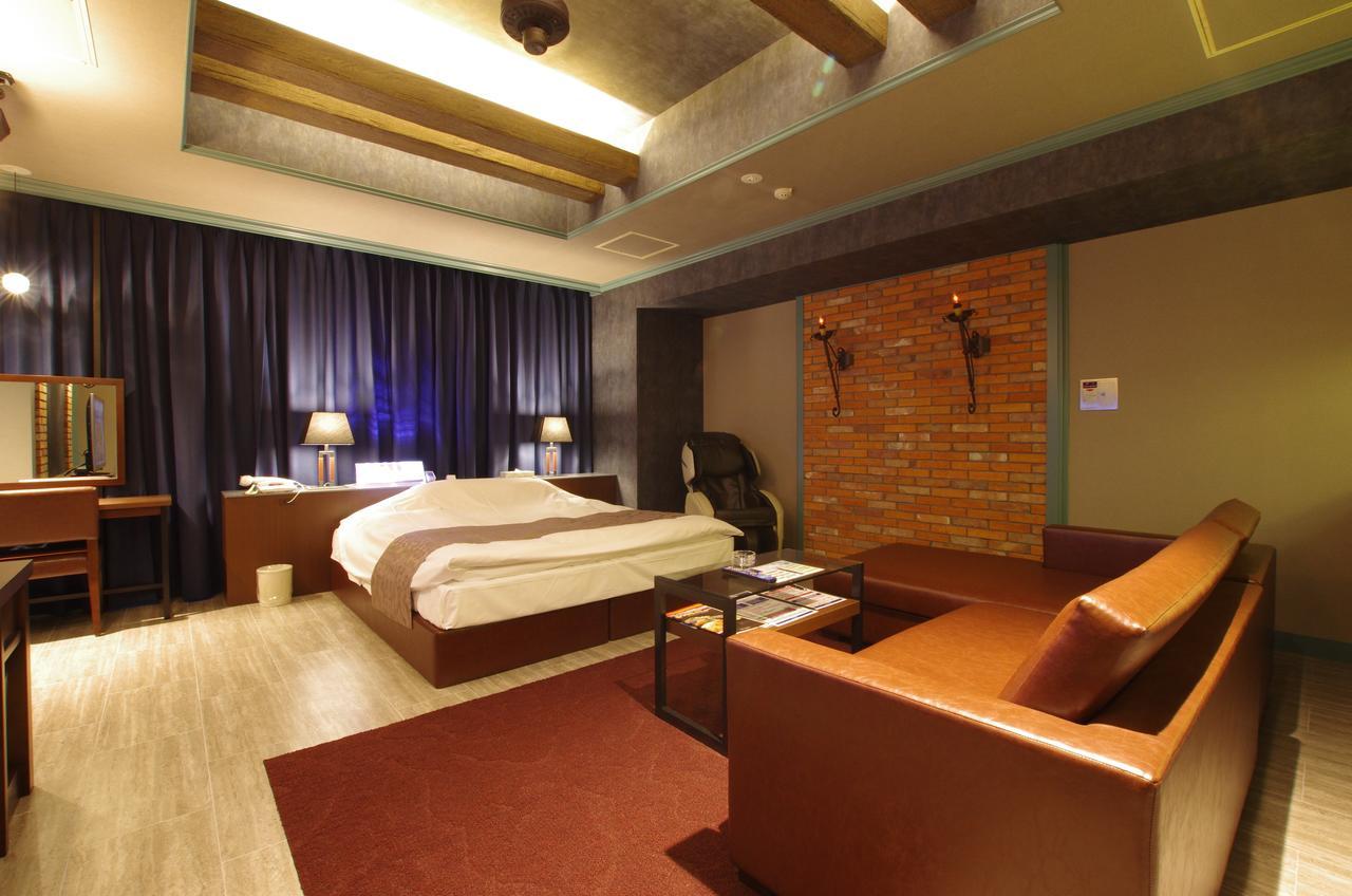 Love hotel Bluehotel Sju (adults Only) 2*