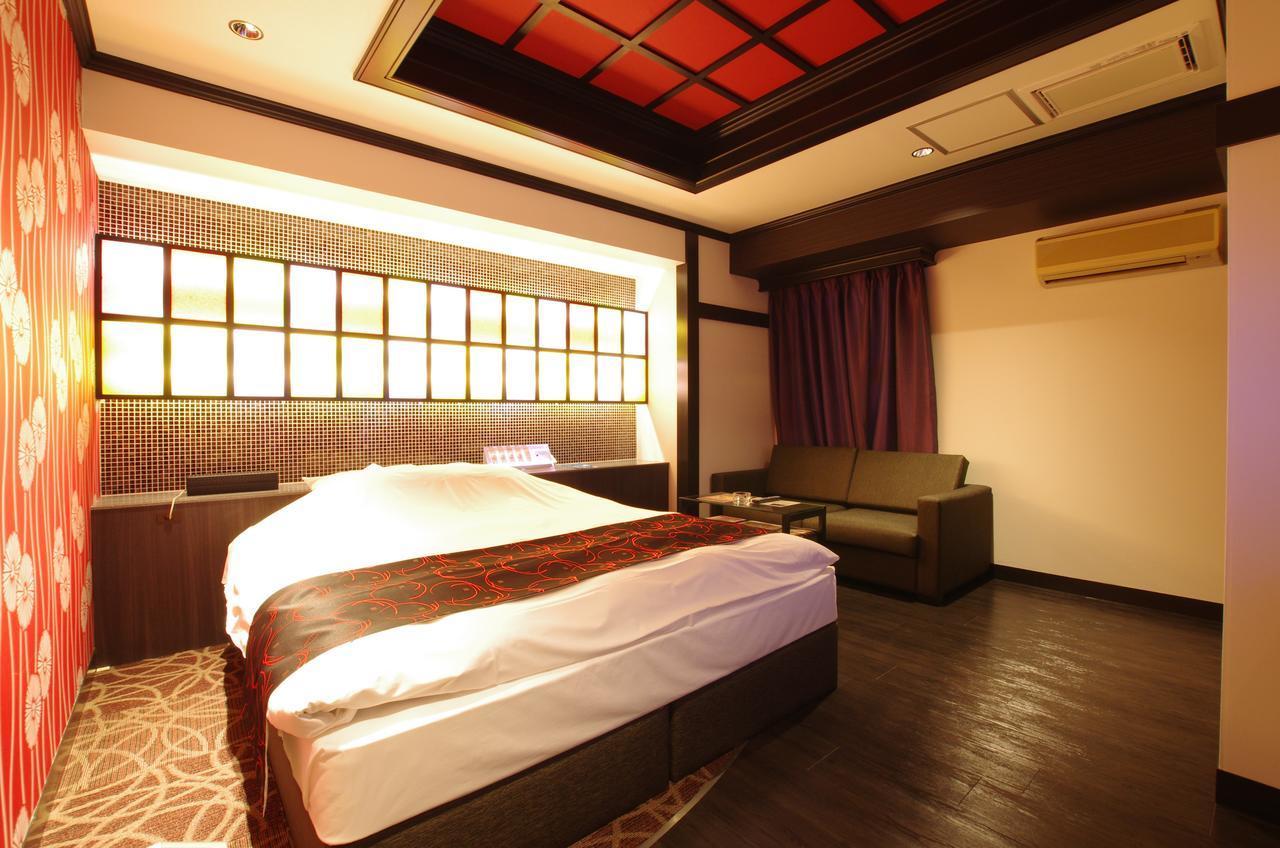 Love hotel Bluehotel Sju (adults Only) 2*