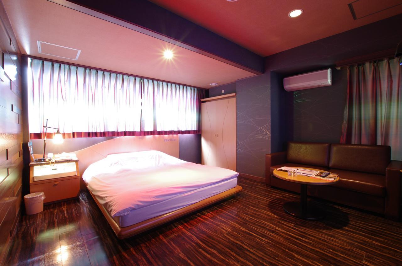 Love hotel Bluehotel Sju (adults Only) 2*