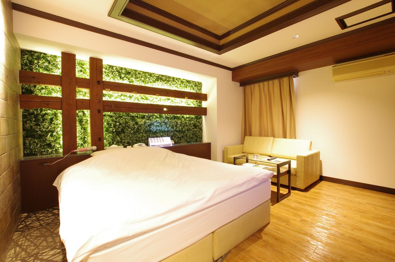 Love hotel Bluehotel Sju (adults Only) 2*