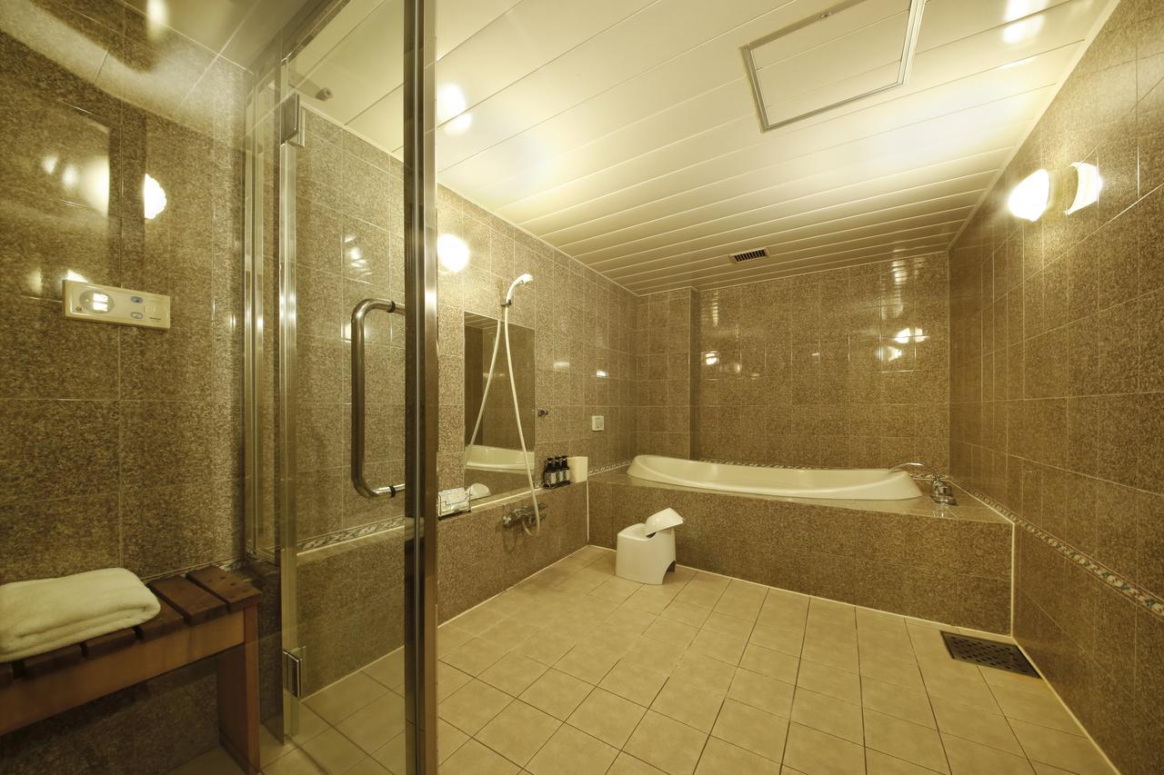 Annex Hotel
