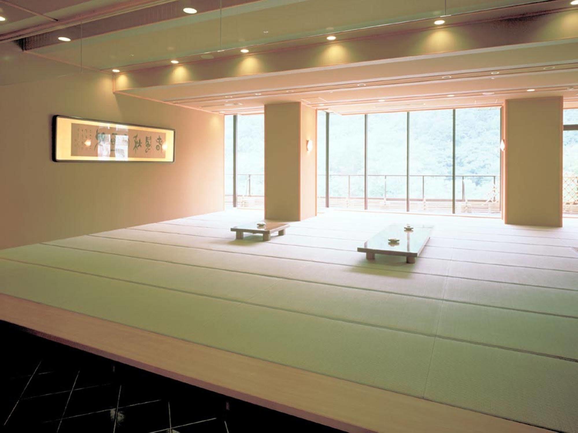 Ryokan Hanamomiji