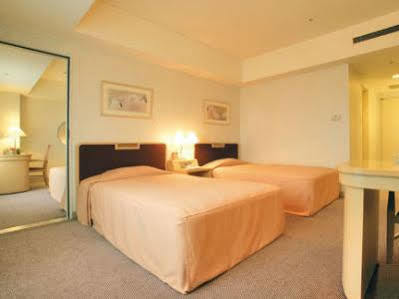Hotel Fairfield By Marriott 3*