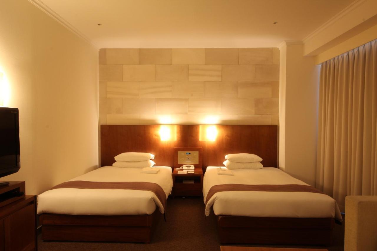 Chateraise Gateaux Kingdom & 4* Sapporo