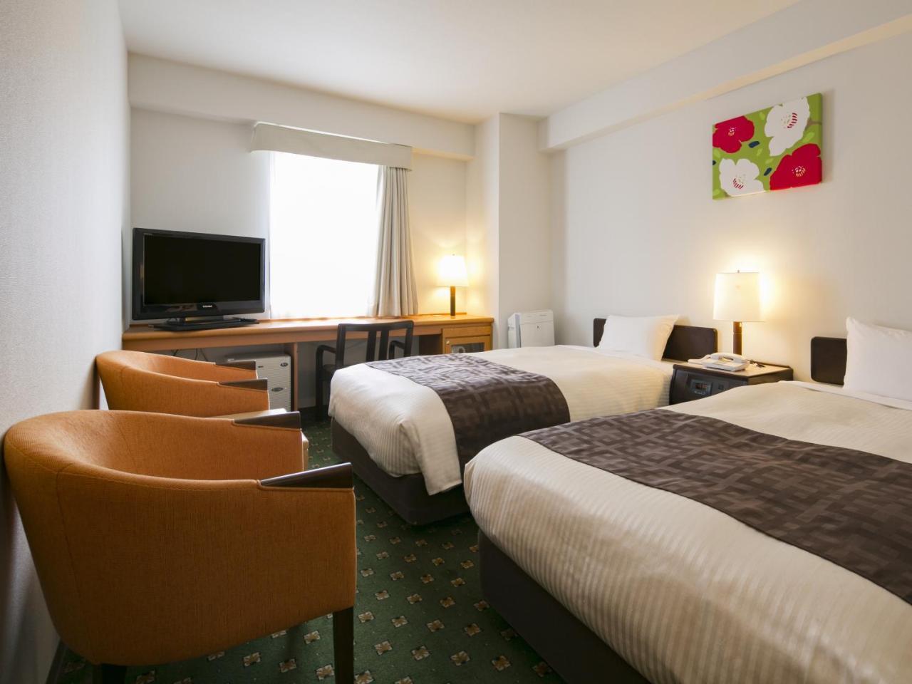Hotel Premier Hotel-cabin-sapporo 3*