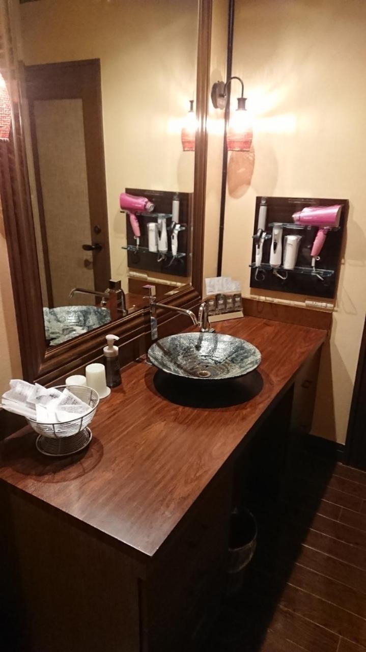 Love hotel Grace (adults Only)