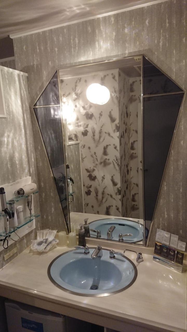 Love hotel Grace (adults Only)