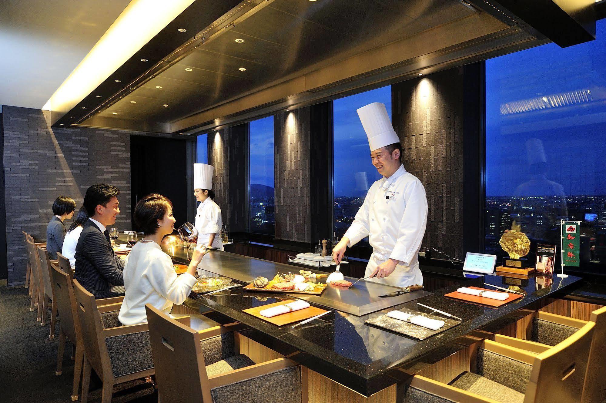 Hotel Keio Plaza