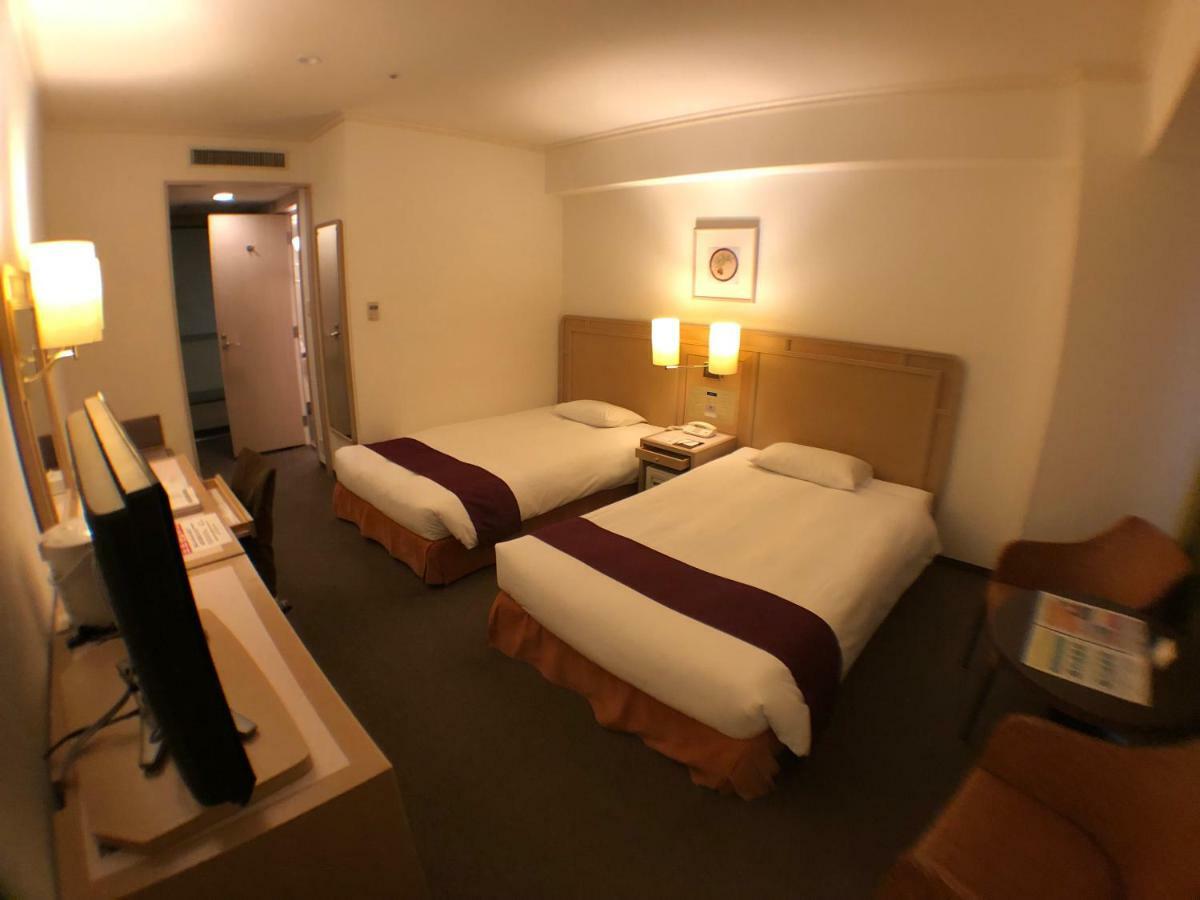 Chateraise Gateaux Kingdom & Hotel Sapporo