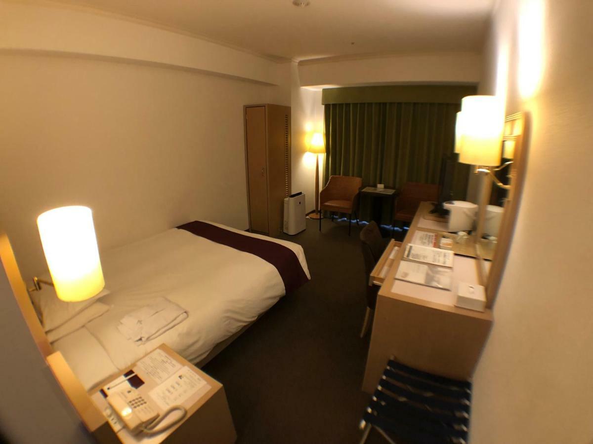 Chateraise Gateaux Kingdom & 4* Sapporo