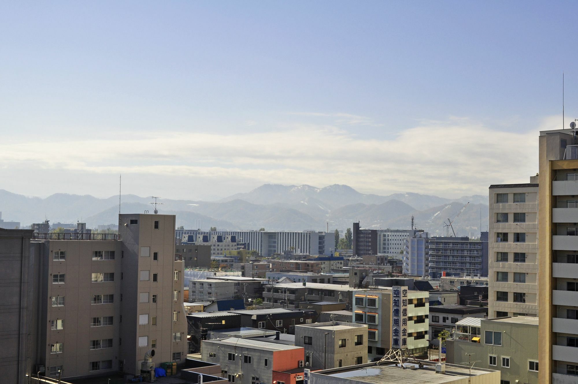 Sun Plaza Hotel 4*
