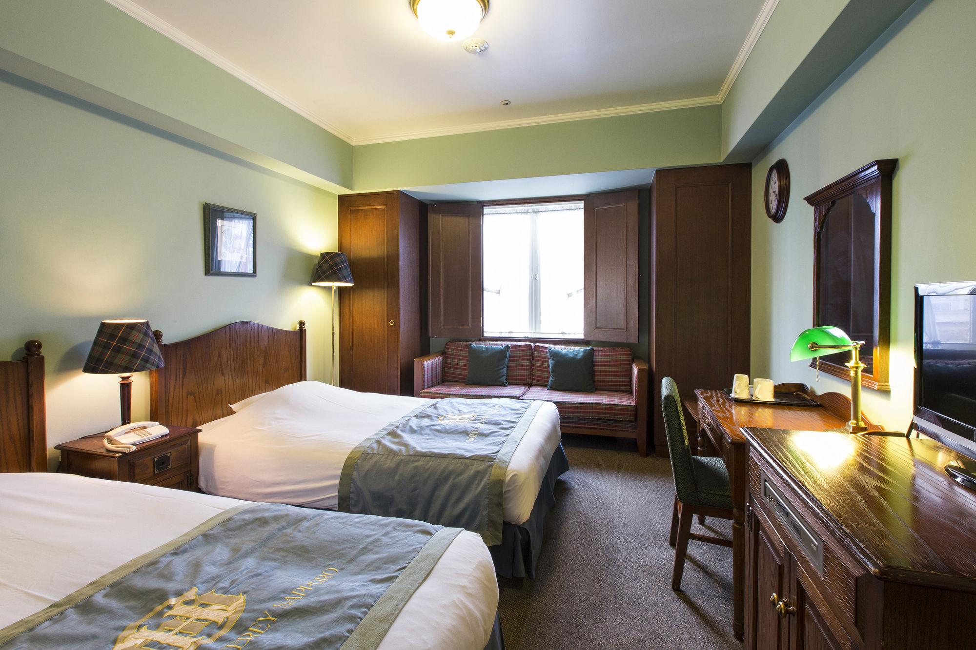 Monterey Hotel