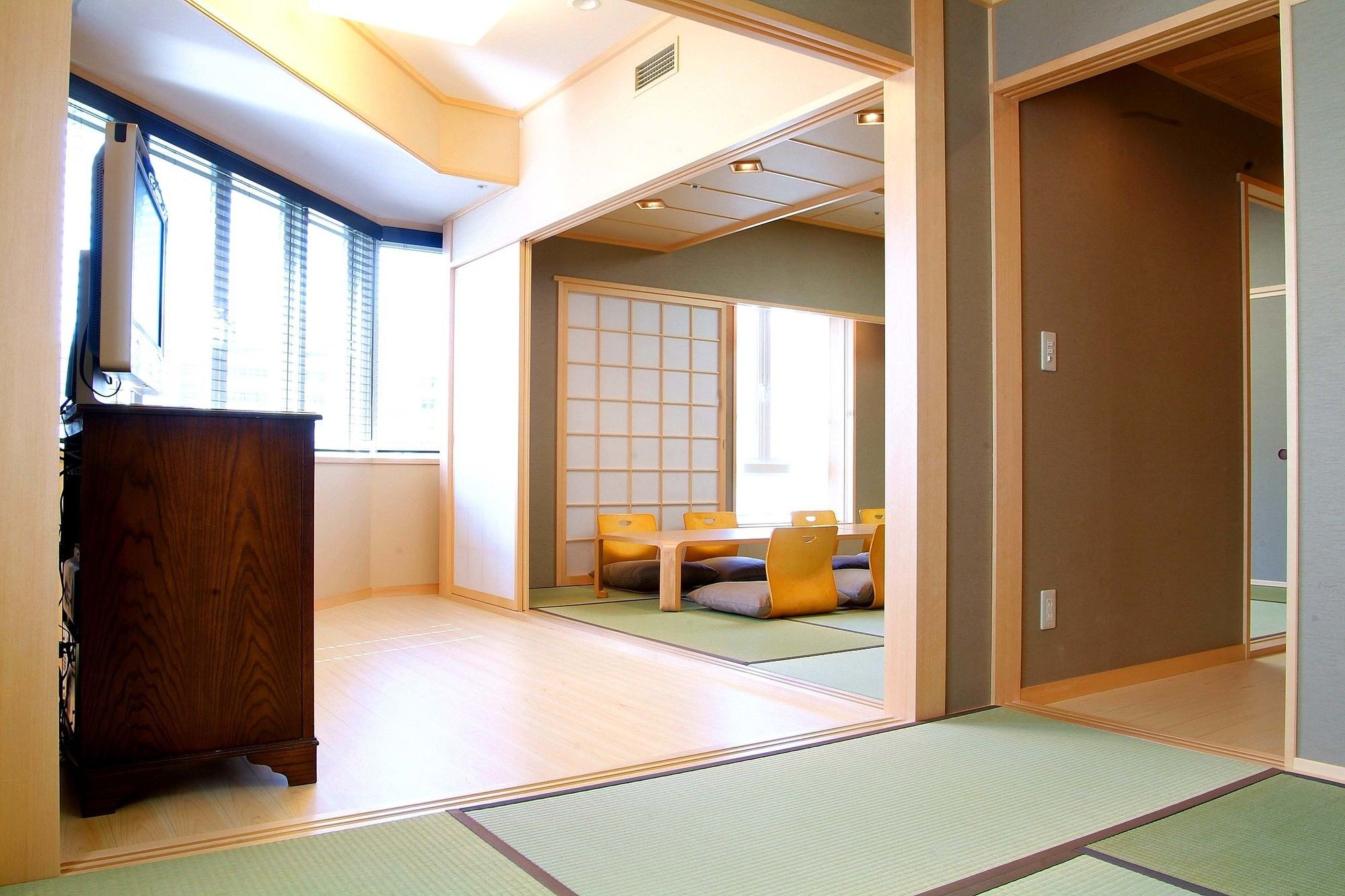 Monterey Sapporo