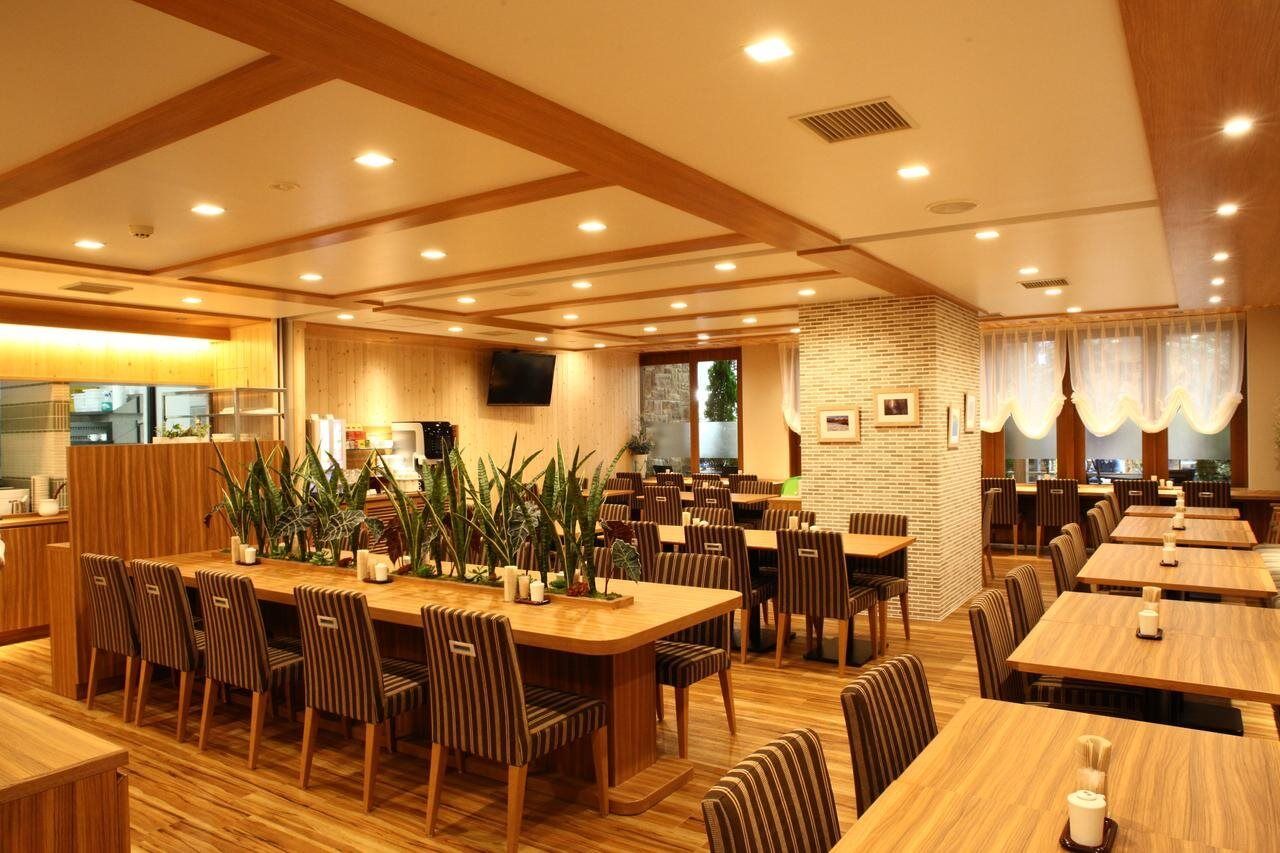 Dormy Premium Hotel 3*