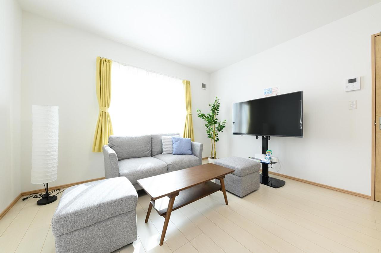 Sakura93 Aparthotel 3*
