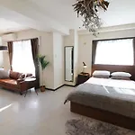 Ogisaka Minami 3 Jo