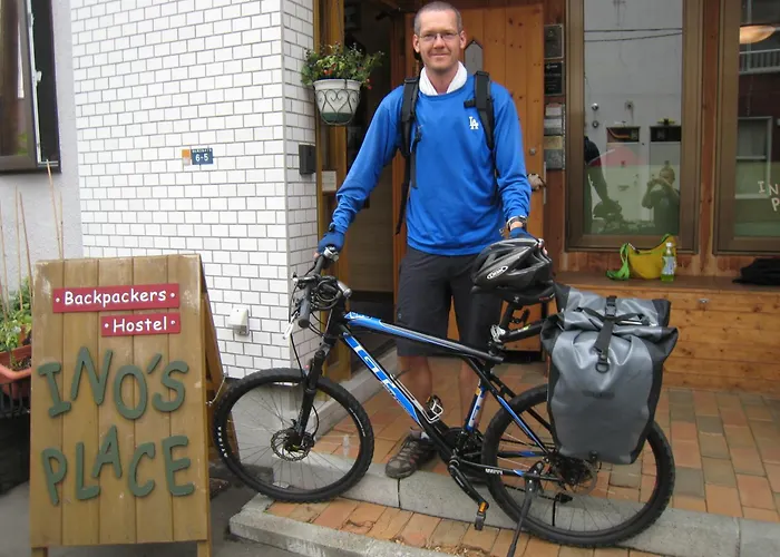 Backpackers Hostel Ino\'S Place