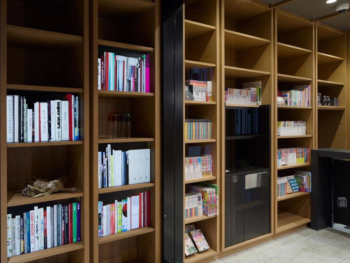 Lamp Light Books 3*