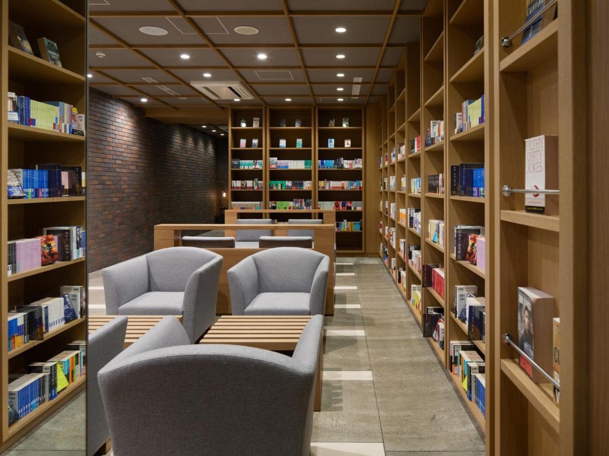 Lamp Light Books 3*