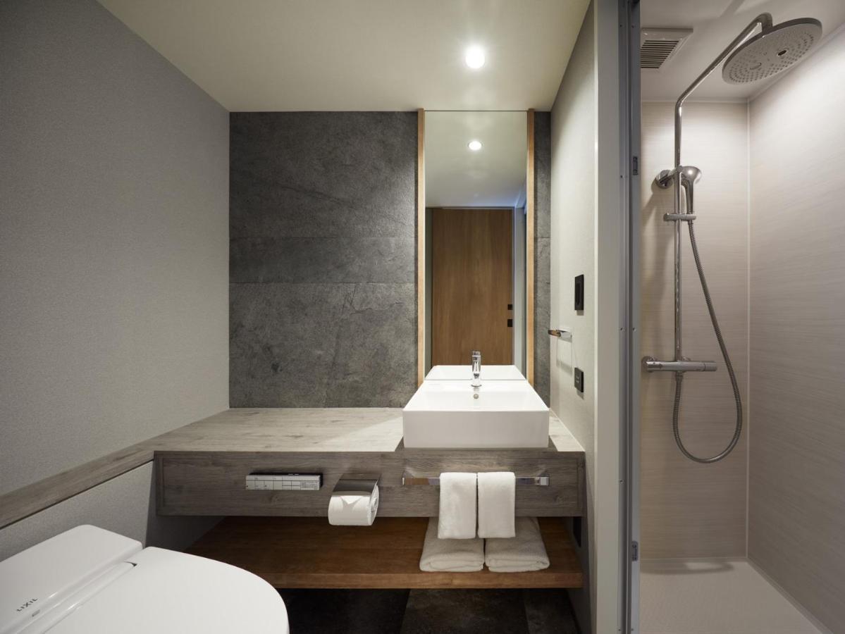 Lamp Light Books Hotel 3*