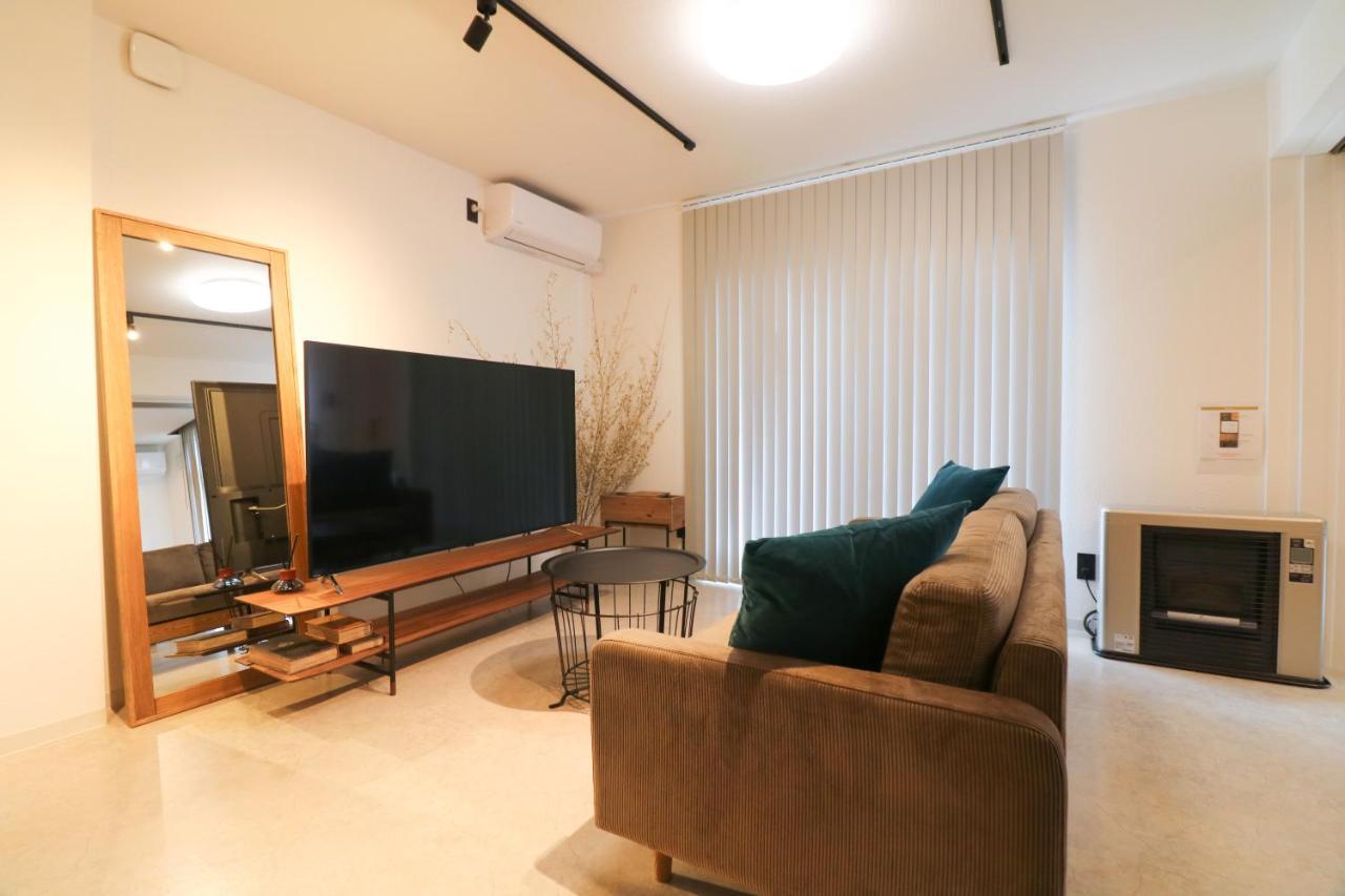 Taketo Sumikawa House Apartment
