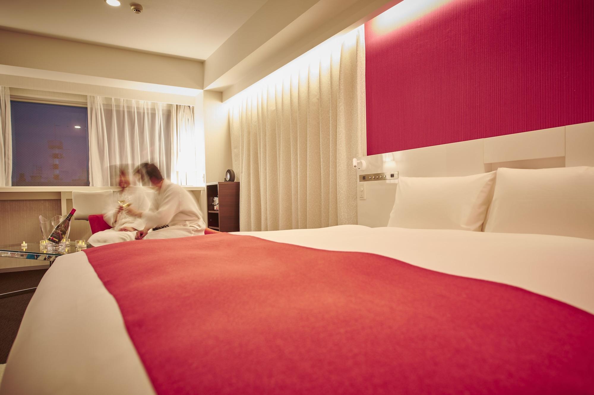 Cross Hotel 4*