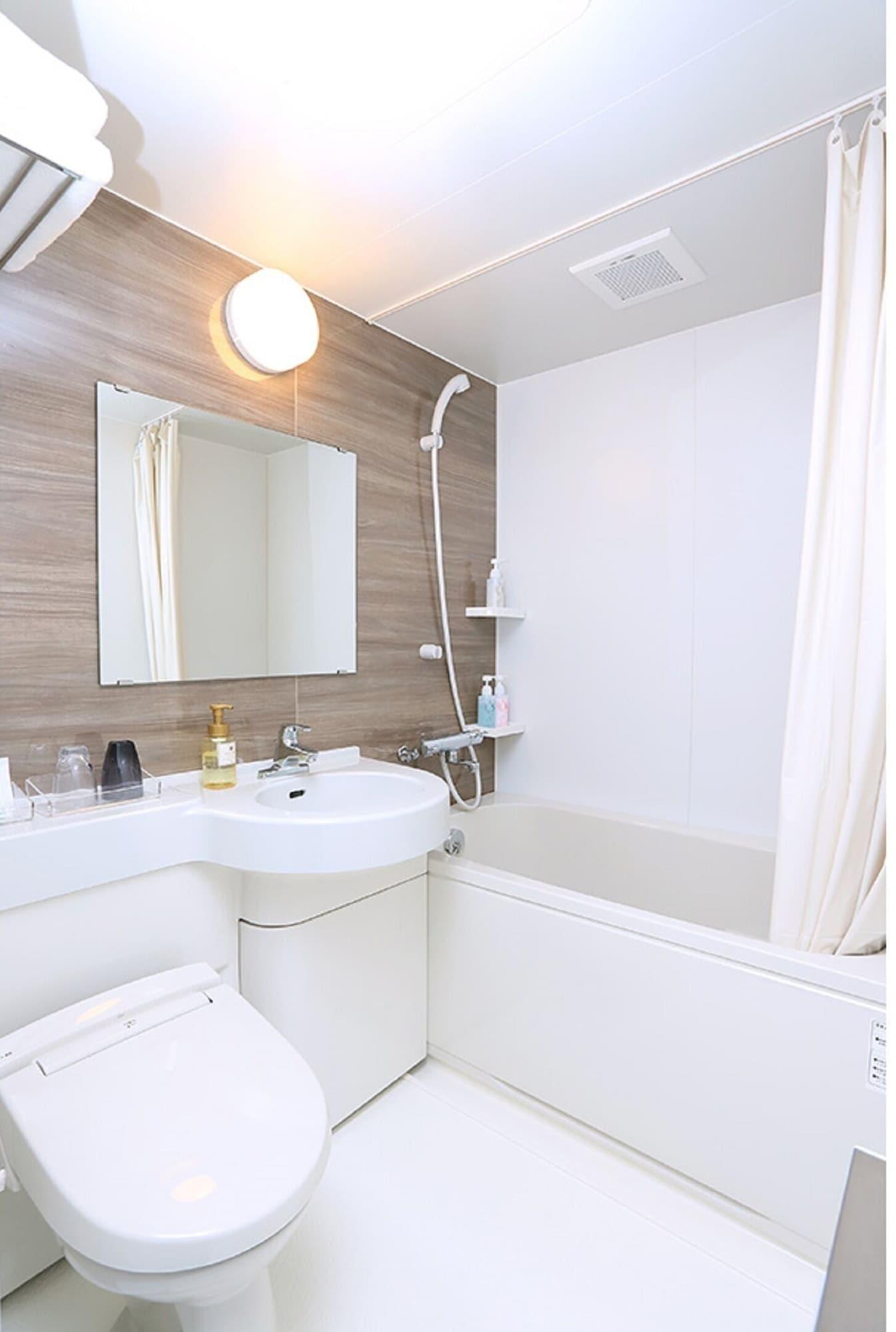 Smile Premium Susukino Hotel 3*