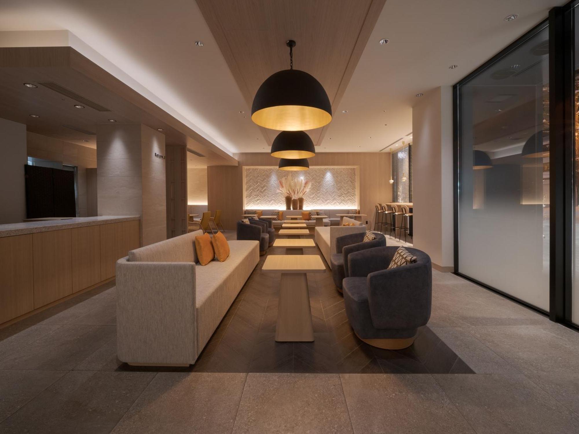 Hotel The B 3*